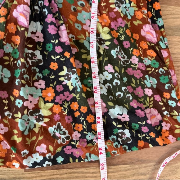 Bl^nk London x Anthropologie STEPHANIE Black Floral V-Neck Size M - Picture 7 of 11